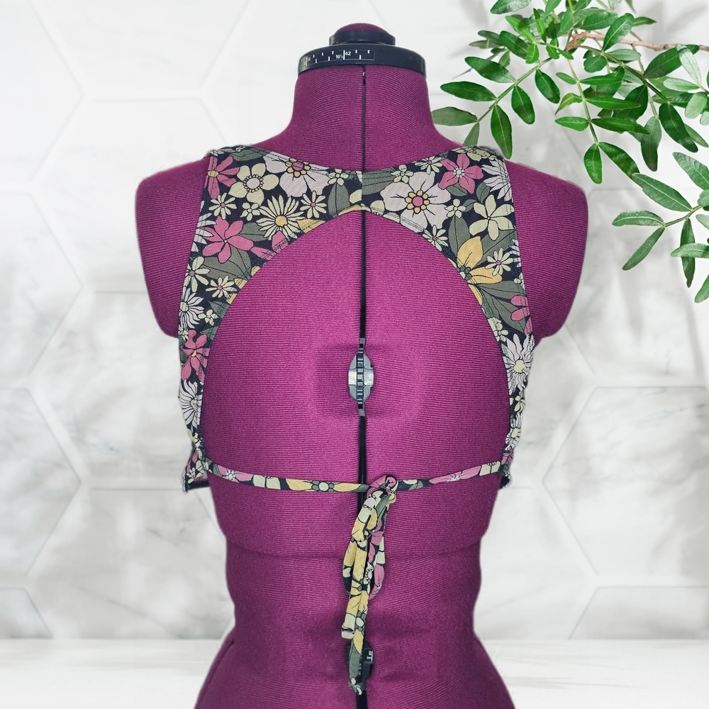 Gilly Hicks Black Multicolor Floral Sports Bra V-Neck Bikini Bralette - Picture 5 of 9